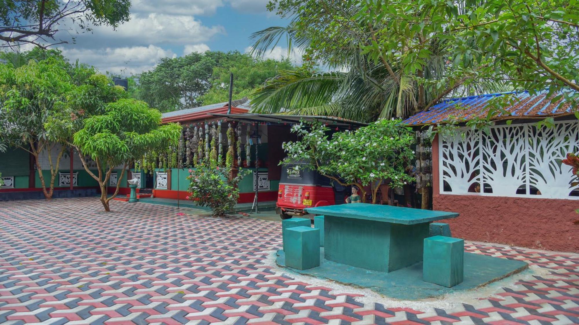 The King'S Garden Resort ดัมบูลลา ภายนอก รูปภาพ